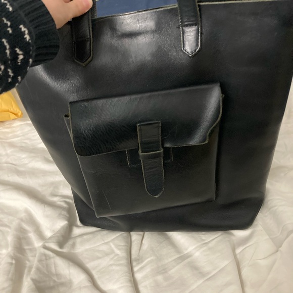 American Apparel Unlined Leather Tote - Picture 2 of 10